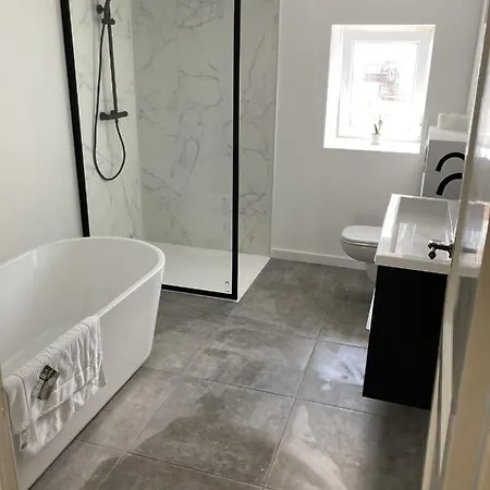 Holiday home Maison Martha - Sauna En Jacuzzi - 12 Personen *