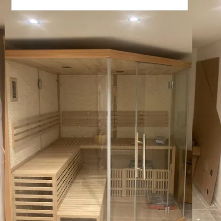 Maison Martha - Sauna En Jacuzzi - 12 Personen Holiday home Ostend